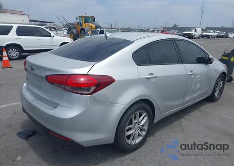 2018 Kia Forte Lx from USA, damaged, VIN 3KPFK4A76JE249290